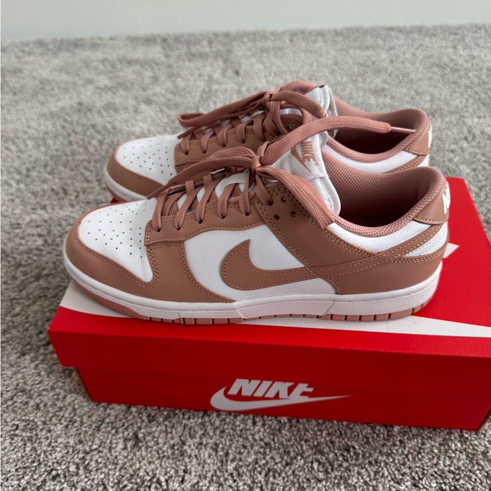 Nike Dunks Women’s Pink and White Sneakers